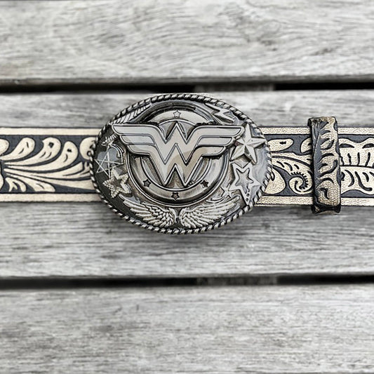 Wonder Woman Silver tone Buckle and Belt Strap